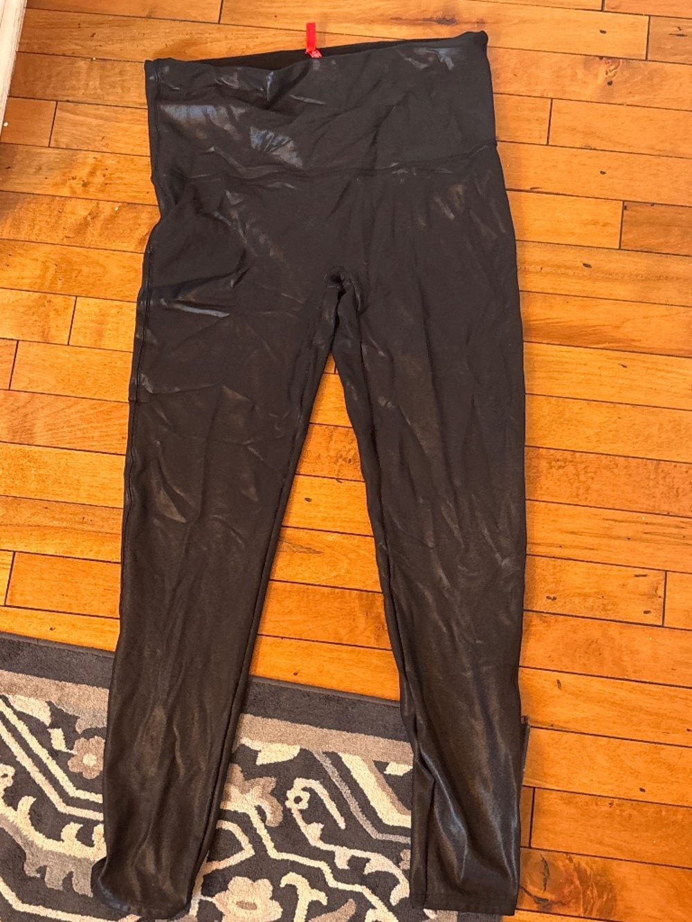 Spanx women’s 1X Black Faux Leather leggings